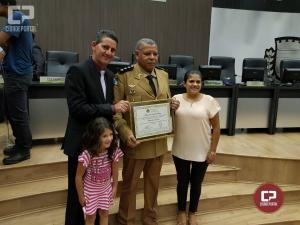 Major Milton Jos dos Santos recebe Moo de Congratulaes do Legislativo de Campo Mouro