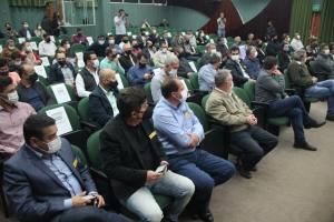Estado discute retomada da economia com prefeitos da Comcam