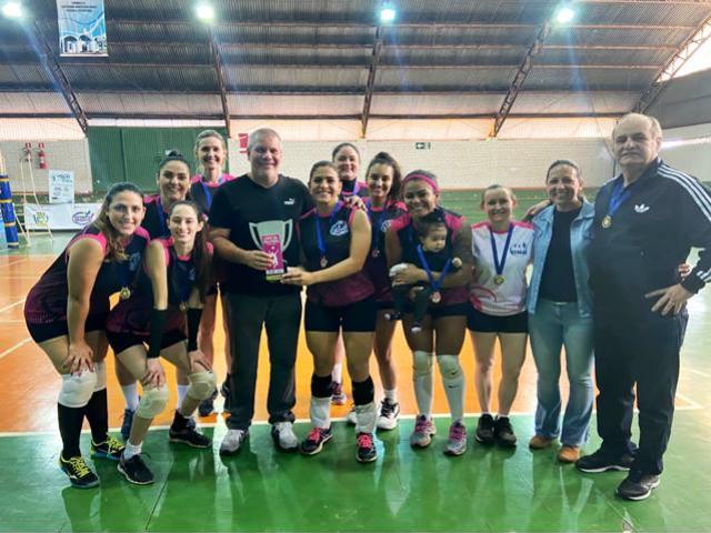 Copa de Voleibol Feminino de Campo Mouro define campes e destaques