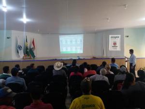 Emater e parceiros realizam evento para Capacitao e Orientao de Sericicultores na Regio de Campo Mouro