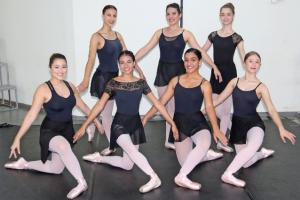 Formatura de sete bailarinas nesta sexta-feira, 16 em Campo Mouro