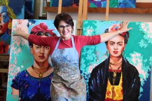 Artista paranaense comemora 40 anos de carreira com srie de quadros que valorizam grandes mulheres