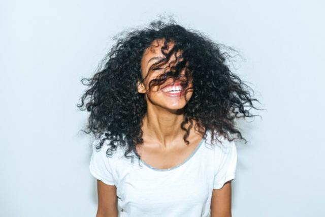 Queda de cabelo: 5 atitudes para prevenir o problema