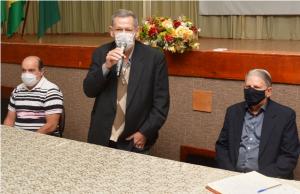 Pegoraro se licencia por 30 dias e presidente da Cmara assume como prefeito