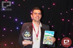 Thiago Winner, escritor mineiro foi premiado em evento internacional