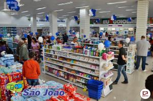 Inauguração da Farmácia São João foi sucesso em Goioerê