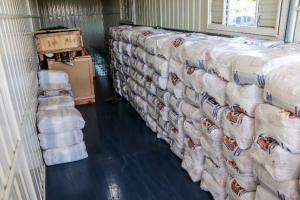 Defesa Civil entrega mais colchões, kits dormitórios e cestas básicas para Assis Chateaubriand