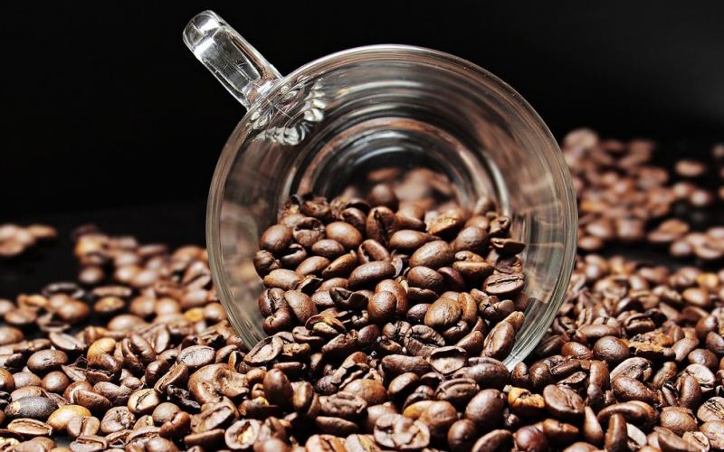 Seca e dlar puxam alta no valor do caf, o maior em 25 anos