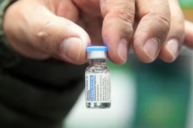Estado recebe mais vacinas e anuncia incio da aplicao da dose de reforo
