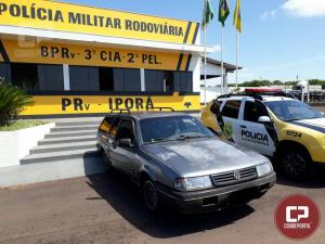 Polcia Rodoviria Estadual de Ipor apreende veculo carregado de mercadorias contrabandeadas