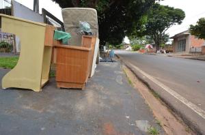 Bairro Limpo recolhe mais de 15 toneladas de resduos na regio da Praa Anchieta