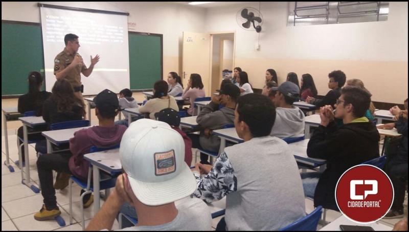 Patrulha Escolar finaliza ciclo de trabalho de Dinmicas com pais em todas escolas de Umuarama