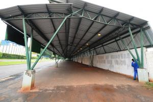 Prefeitura revitaliza espao da feira do produtor em Umuarama
