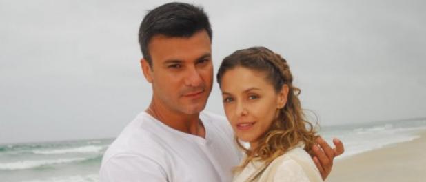 Após polêmica, Leonardo Vieira volta a atuar com Bianca Rinaldi