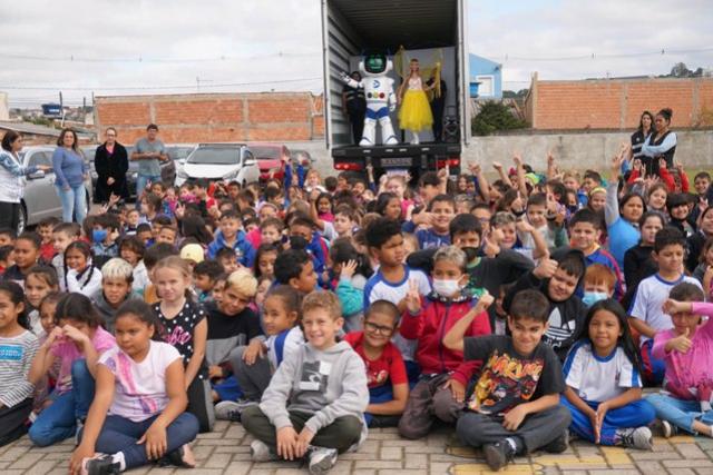 Em 15 dias, ações do Maio Amarelo alcançam 3.300 pessoas no Paraná