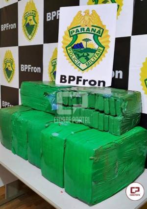 BPFron apreende cigarros contrabandeados e 165 kg de maconha em Guaíra