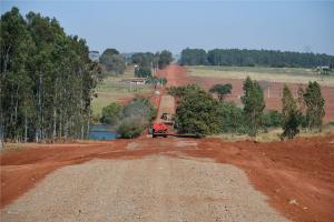Prefeitura de Umuarama revitaliza estradas