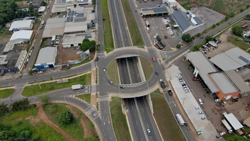 Duplicação em Umuarama, que será inaugurada na sexta, torna trânsito mais ágil e seguro na PR-323