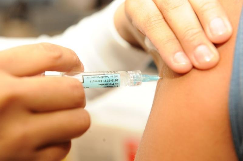 Quase metade da populao ainda  no recebeu a vacina da gripe em Umuarama