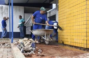 Escolas recebem adequaes em preparao para a volta s aulas em Umuarama