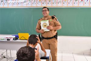 Programa Educacional de Resistncia s Drogas  retomado nas escolas de Umuarama