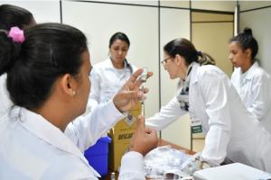 Sade de Umuarama refora a vacinao contra febre amarela e sarampo