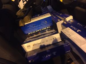 Posto Policial Rodovirio de Ipor apreende veculo com 70 aparelhos de vdeo game PS4