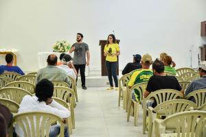 Setembro Amarelo leva discusso sobre suicdio a vrias entidades em Umuarama