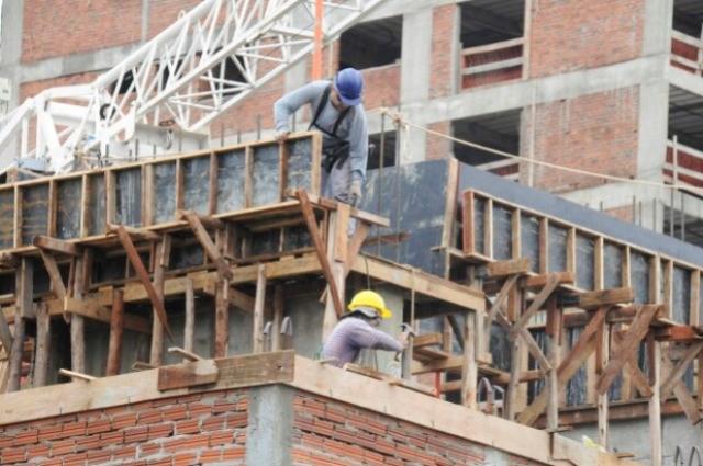 Agência do Trabalhador de Umuarama tem mais de 30 vagas para construção civil