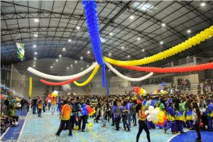 Abertura dos Jogos da Juventude festeja chegada de atletas e dirigentes em Umuarama