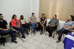Famlia Acolhedora capacita famlias para receber crianas e adolescentes em Umuarama