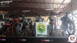 Motocicletas pilotadas de forma irregular so retidas pela BPFron em Guara