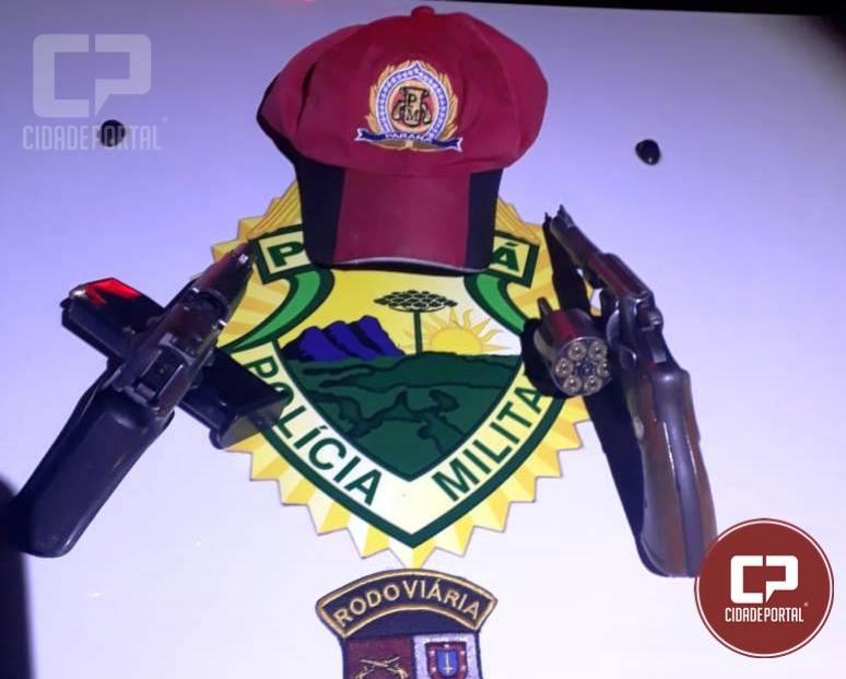 Policiais Rodovirios de Assis Chateaubriand recupera veculo e apreende duas armas
