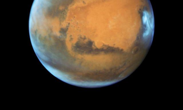 Cientistas divulgam hiptese sobre o que aconteceu com gua em Marte