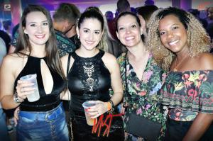 Fotos de Sbado 26 na Mist Lounge - Grupo Cativa Samba