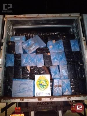BPFron apreende caminho ba carregado com 800 caixas de cigarros contrabandeados em Santa Helena
