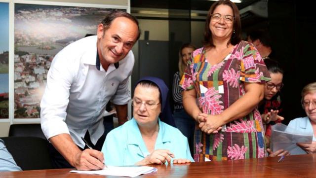 Prefeitura de Toledo firma Termos de Fomento com entidades sem fins lucrativos