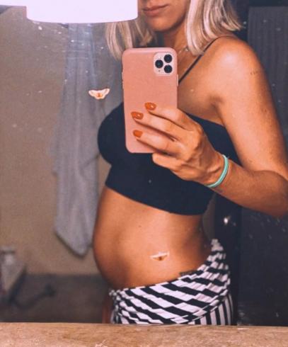 Giovanna Ewbank exibe barriguinha de gravidez: Crescendo