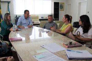 Pedro Coelho recebe prefeito de Janipolis para debater possvel parceria em atendimento no setor da Sade