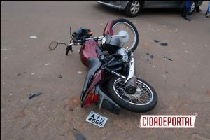Acidente automobilstico deixa motociclista com ferimentos graves nesta sexta-feira, 09