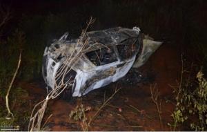 Homem morre queimado aps carro capotar na BR 467