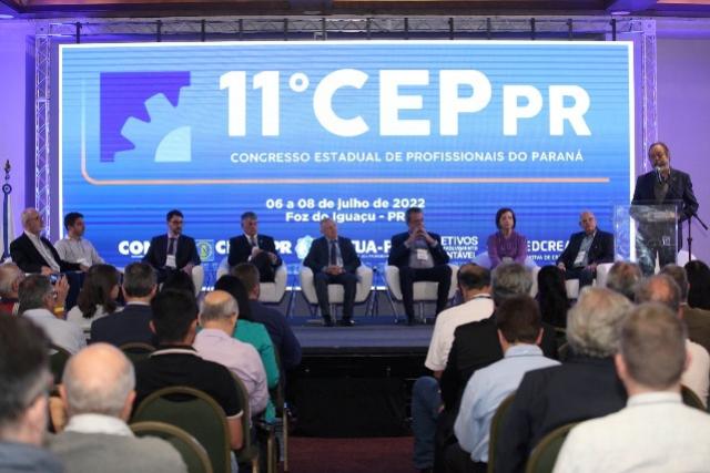 Crea-PR rene 380 profissionais na 11 edio do CEP e prepara Estado para etapa nacional