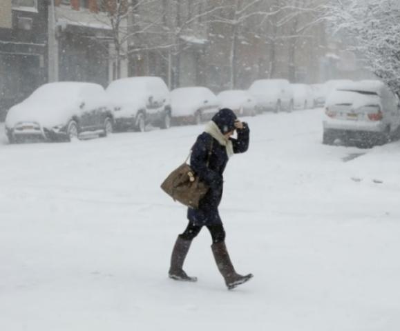 Estados Unidos tm escolas fechadas e voos cancelados por tempestade de neve