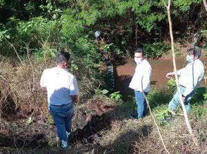 Prefeitura de Goioer promoveu a limpeza do Arroio Schimidt com apoio de voluntrios