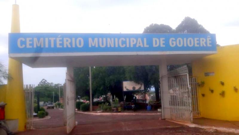 Cemitrio Municipal de Goioer divulga prazo para reformas e cadastramento de ambulantes