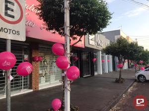 Outubro Rosa chega a Goioer decorando a Avenida com bales