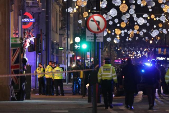 Estao de metr em Londres  reaberta aps fechar por suspeita de tiros