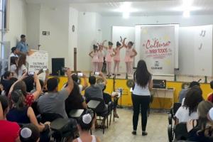 Goio Cultura proporcionou Recital de Musicas com 30 apresentaes envolvendo alunos dos cursos oferecidos