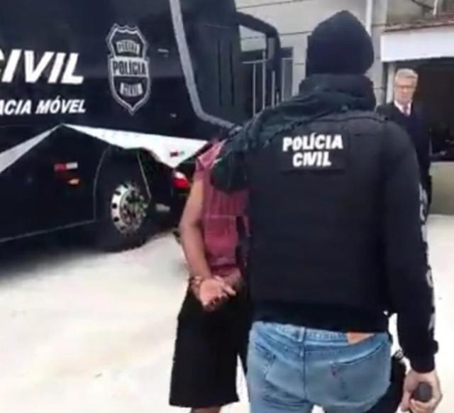 Polcia Civil realiza operao contra integrantes de organizada do Atltico-PR