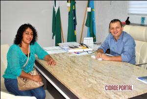 Pedro Coelho recebe lideranas da comunidade no Gabinete Municipal